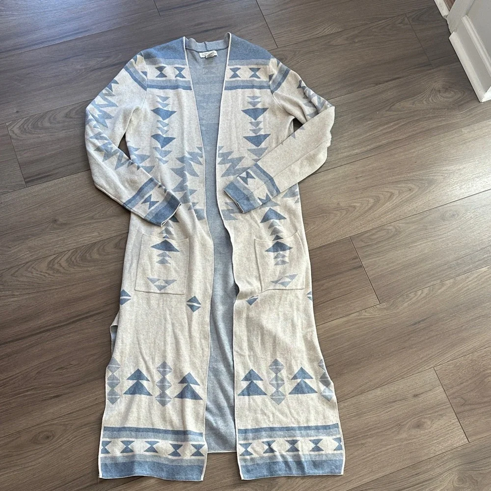 NWT Ruby Moon long Aztec print cardigan. Light weight cotton. Size Medium - Picture 1 of 6